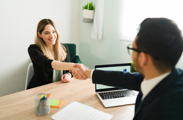 Come prepararsi al meglio per un colloquio di lavoro: consigli e strategie vincenti